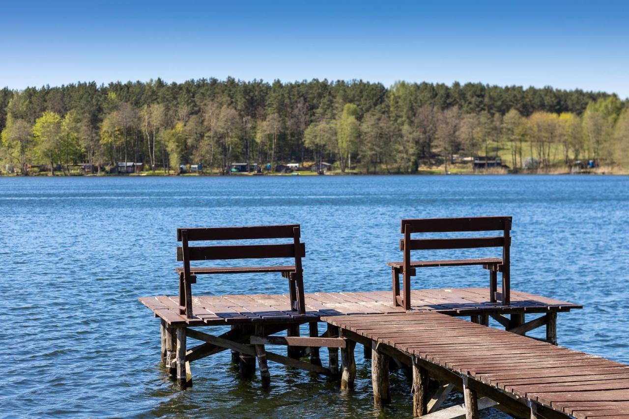 Apartament nad jeziorem Sukiel z własną plażą Olsztyn  Zewnętrze zdjęcie