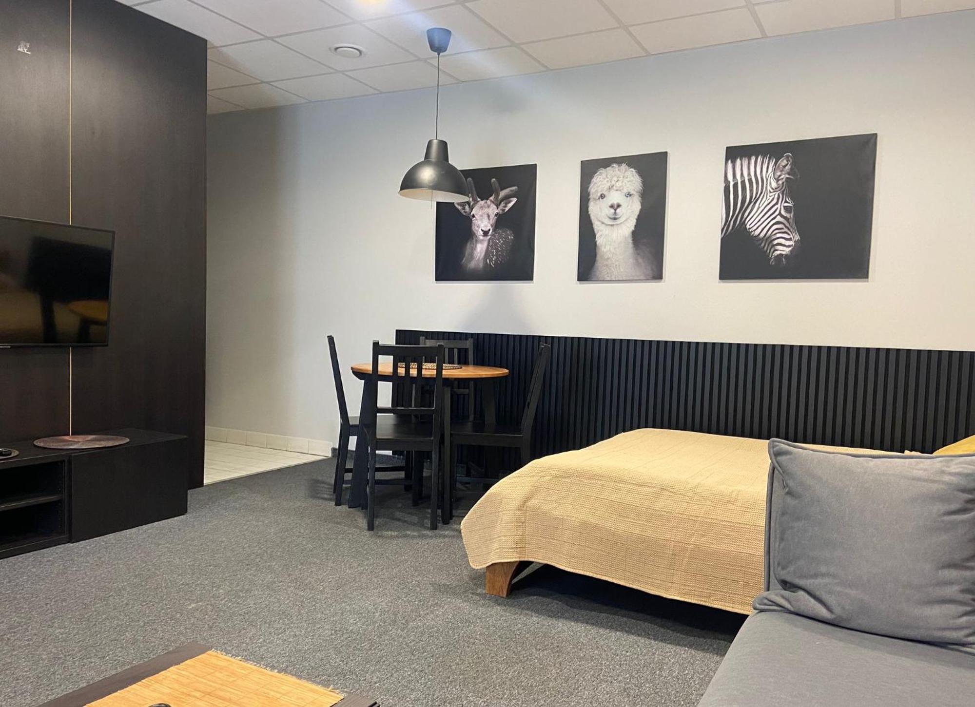 Apartament nad jeziorem Sukiel z własną plażą Olsztyn  Zewnętrze zdjęcie